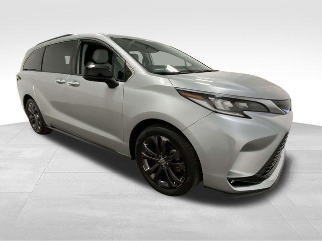 Toyota Sienna  2022