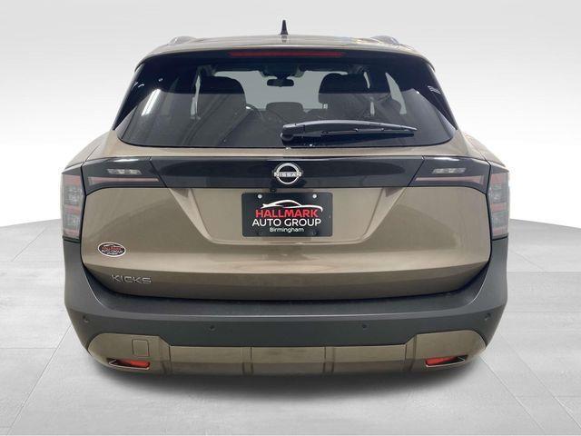 Nissan Kicks  2026