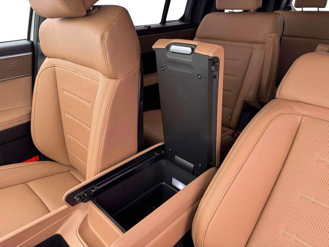 Hyundai Santa Fe Hybrid  2026