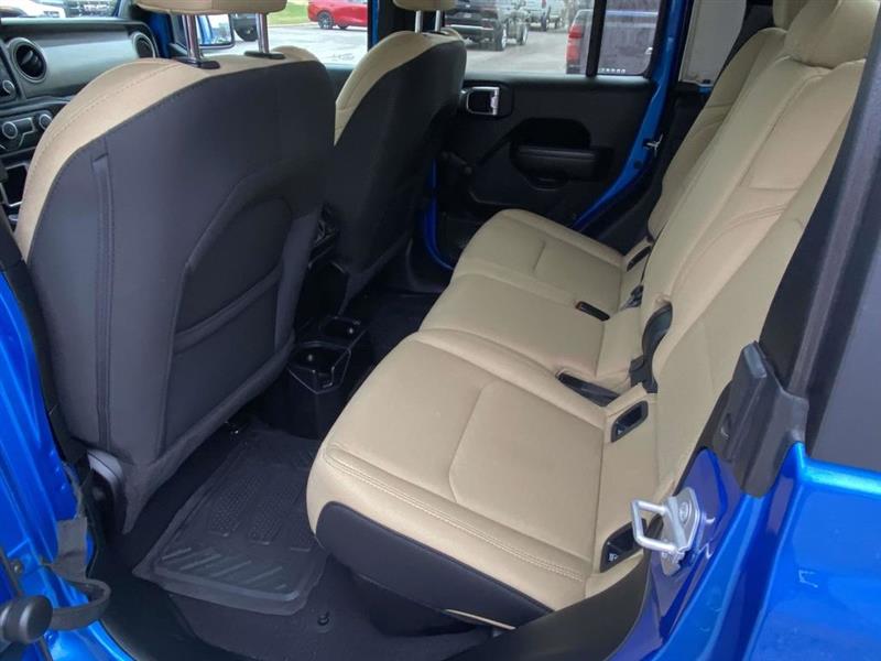 Jeep Gladiator  2021