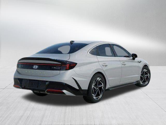 Hyundai Sonata  2026