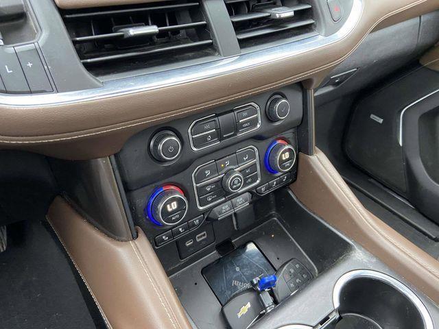 Chevrolet Suburban  2023