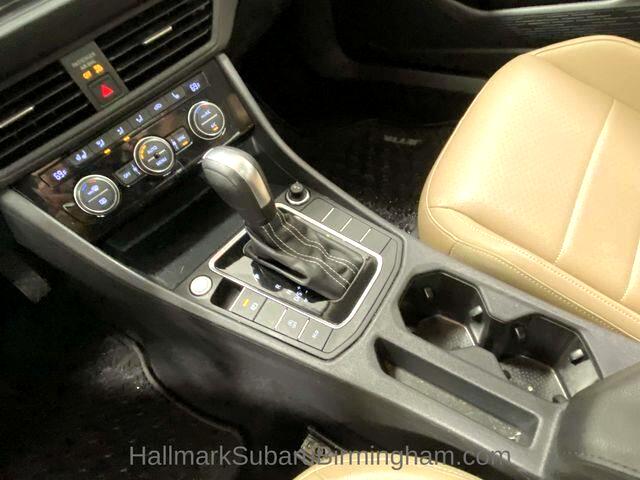 Volkswagen Jetta  2021