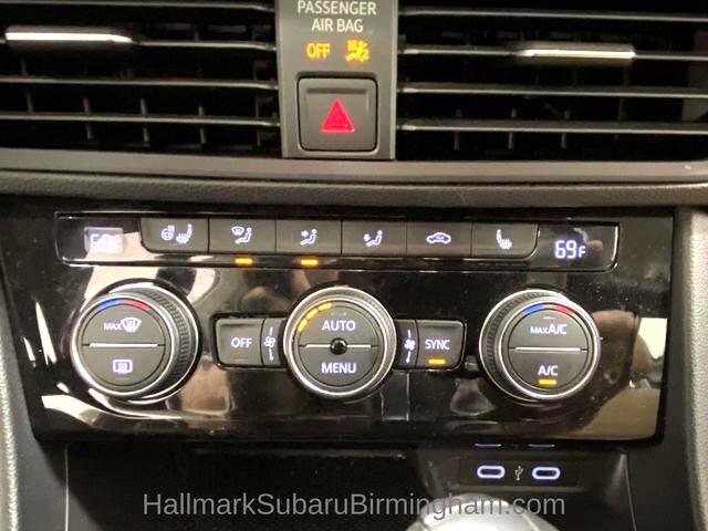 Volkswagen Jetta  2021