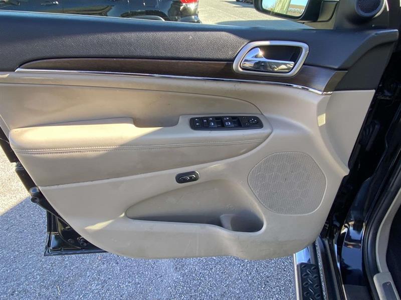 Jeep Grand Cherokee  2017