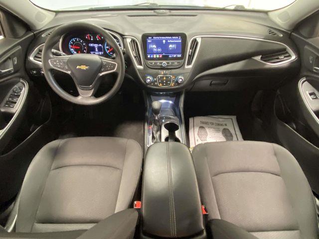 Chevrolet Malibu  2023