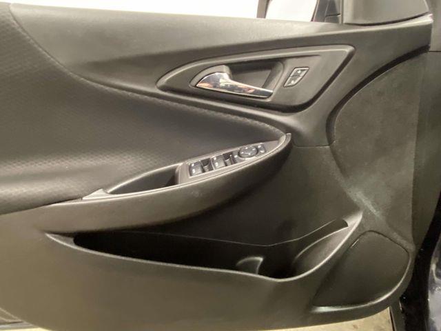 Chevrolet Malibu  2023