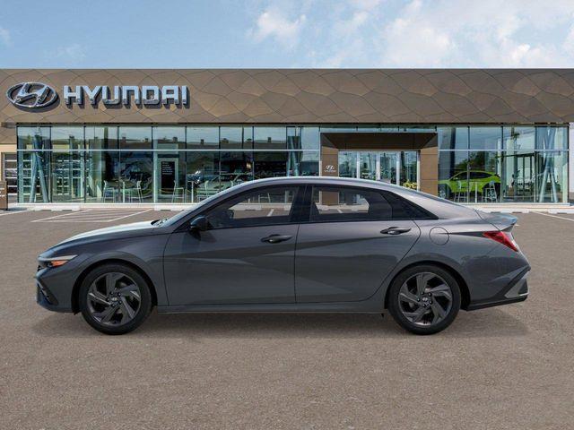 Hyundai Elantra  2026