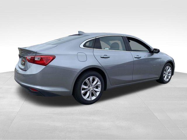 Chevrolet Malibu  2024