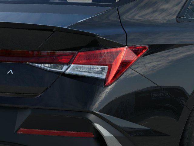 Hyundai Elantra  2026