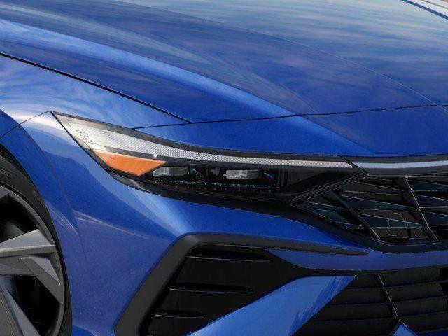 Hyundai Elantra  2026