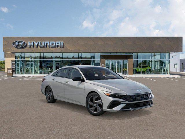 Hyundai Elantra  2026