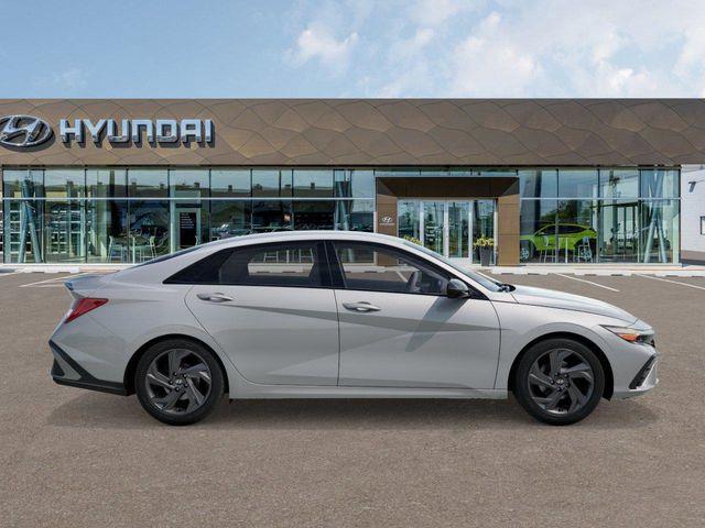 Hyundai Elantra  2026