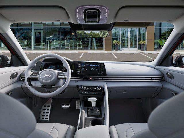 Hyundai Elantra  2026