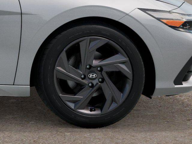 Hyundai Elantra  2026