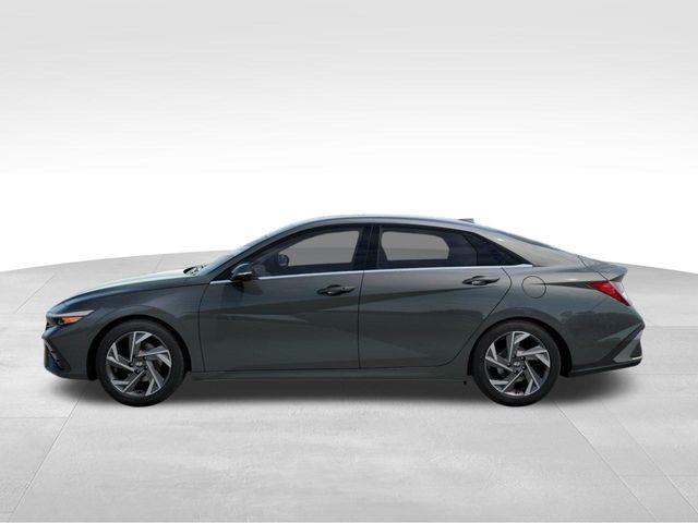 Hyundai Elantra  2026