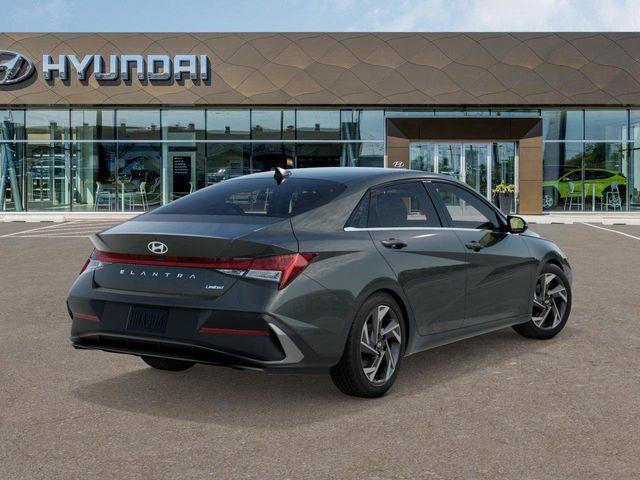 Hyundai Elantra  2026