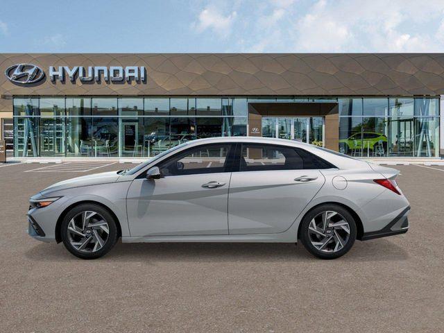 Hyundai Elantra  2026