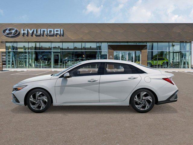 Hyundai Elantra  2026