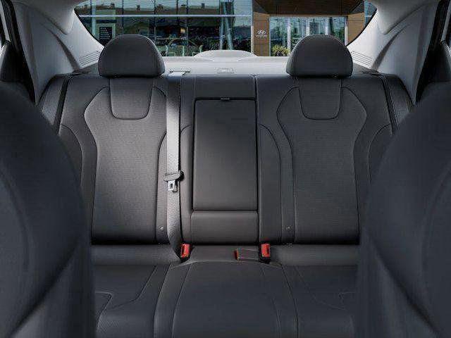 Hyundai Elantra  2026