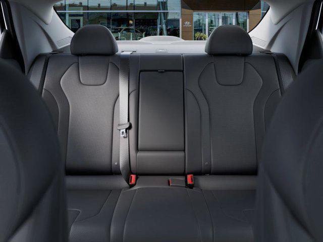 Hyundai Elantra  2026