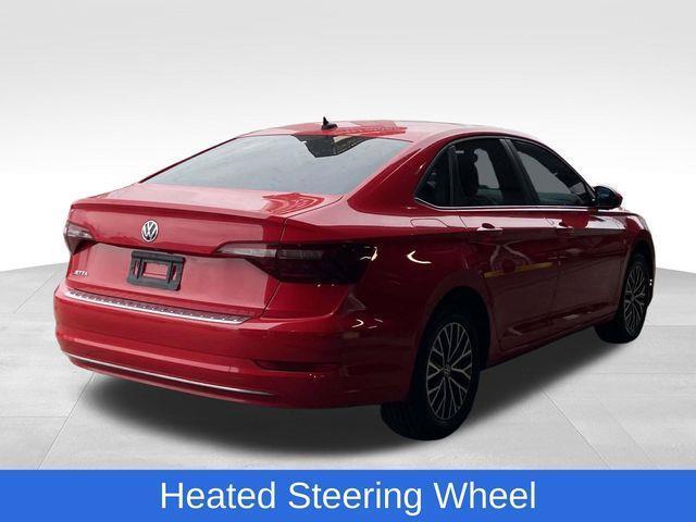 Volkswagen Jetta  2021