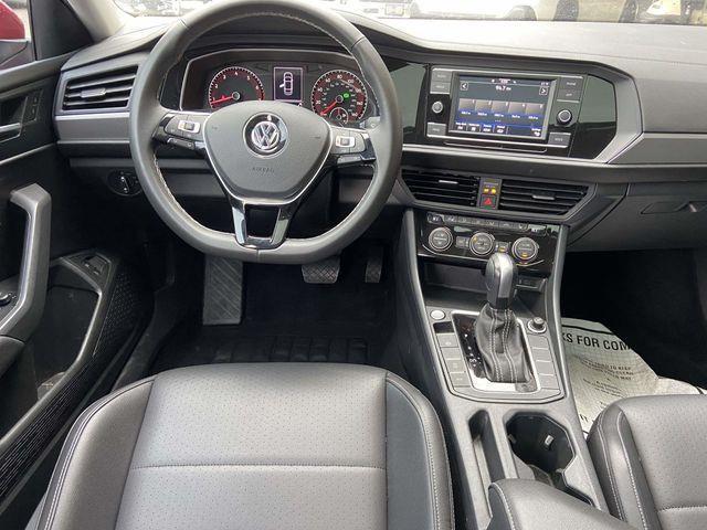 Volkswagen Jetta  2021