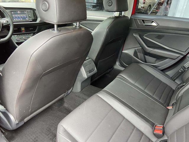 Volkswagen Jetta  2021