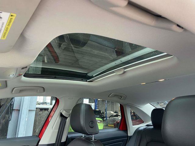 Volkswagen Jetta  2021