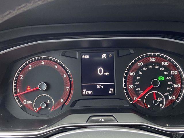 Volkswagen Jetta  2021