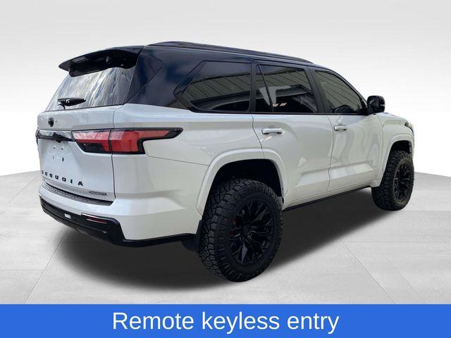 Toyota Sequoia  2025