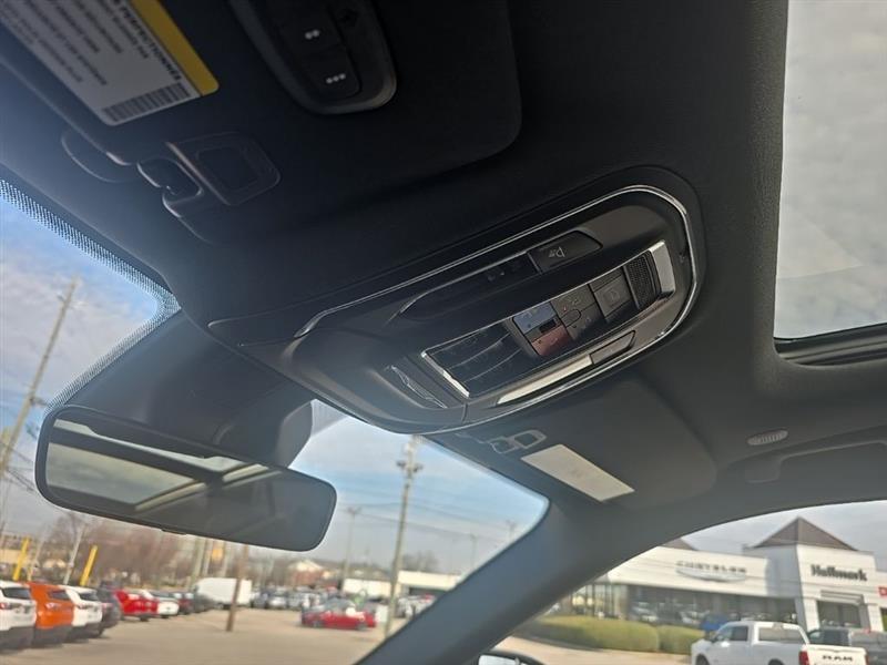 Jeep Grand Cherokee  2025