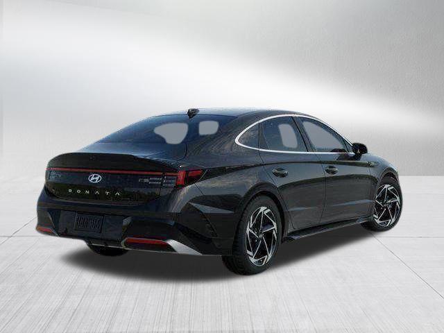 Hyundai Sonata  2026