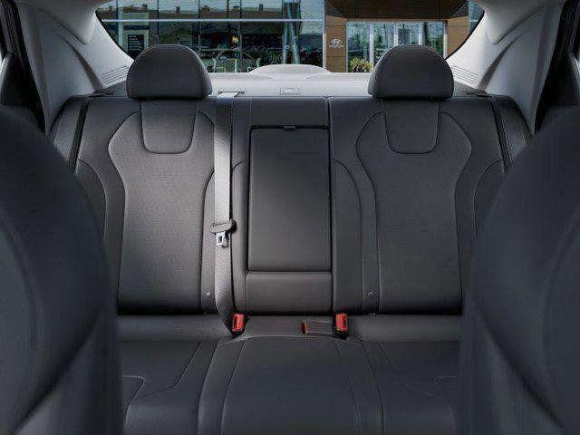 Hyundai Elantra  2026