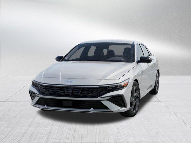 Hyundai Elantra  2026