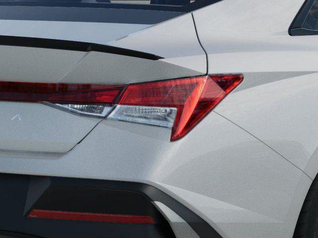Hyundai Elantra  2026