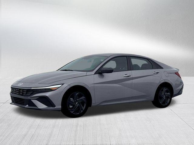 Hyundai Elantra  2026