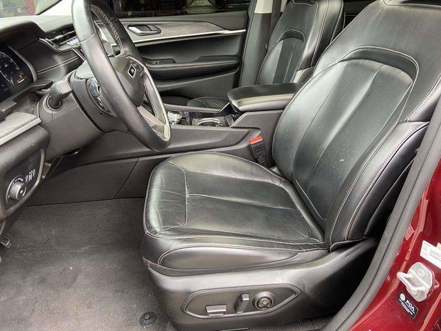 Jeep Grand Cherokee  2021