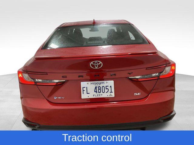 Toyota Camry Hybrid  2025