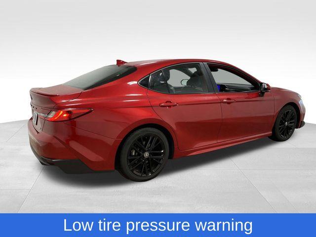 Toyota Camry Hybrid  2025