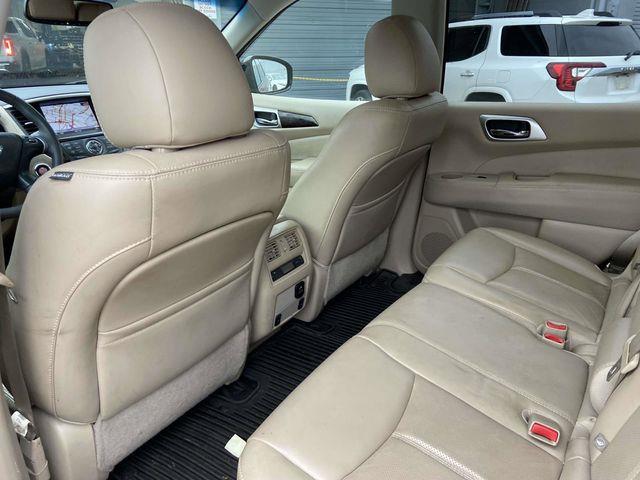 Nissan Pathfinder  2016