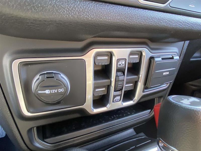 Jeep Wrangler  2026