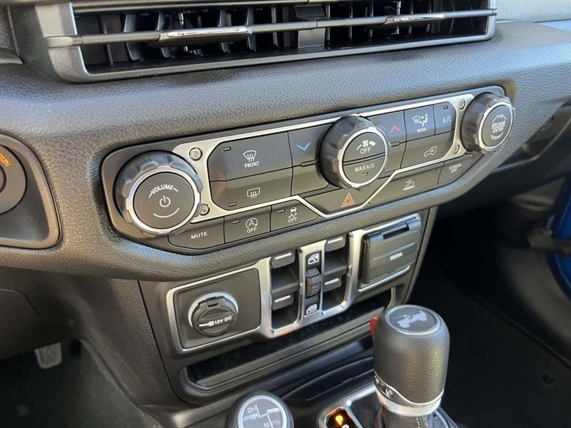 Jeep Wrangler  2026