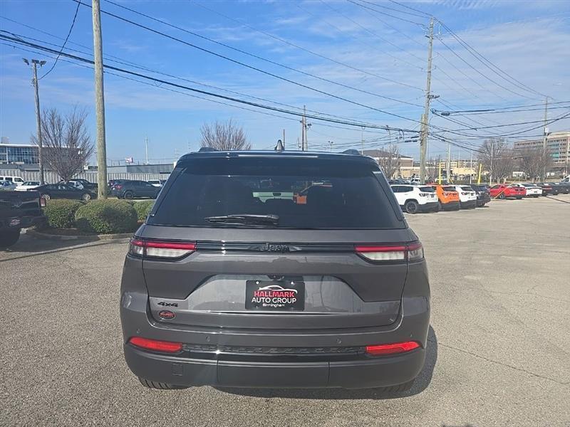 Jeep Grand Cherokee  2025