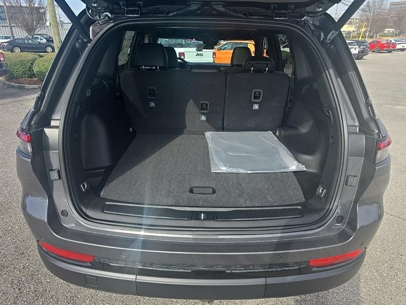 Jeep Grand Cherokee  2025