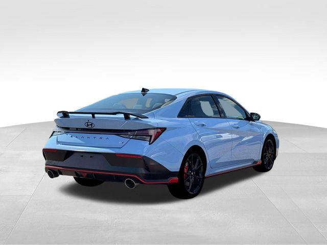 Hyundai Elantra  2026