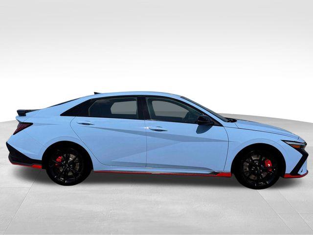 Hyundai Elantra  2026