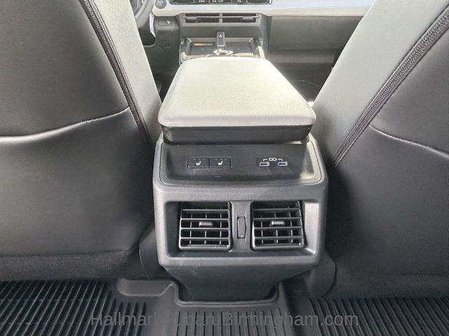 Subaru Solterra  2026