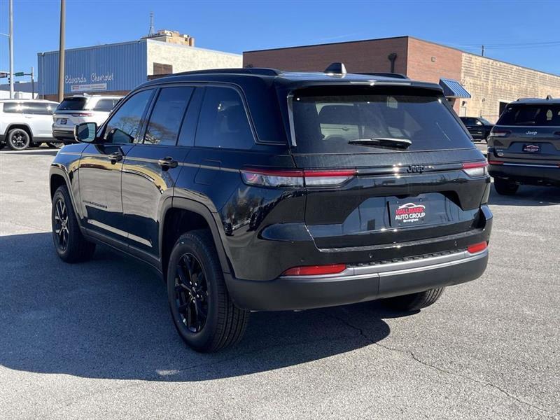 Jeep Grand Cherokee  2026