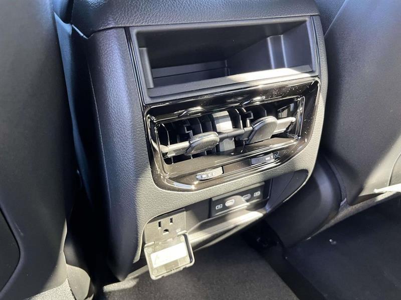 Jeep Grand Cherokee  2026